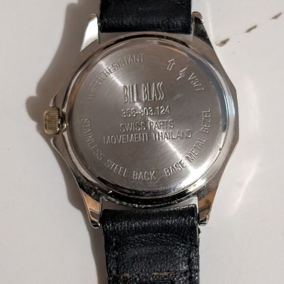 Bill Blass Black/Gold Watch - Picture 3 of 3